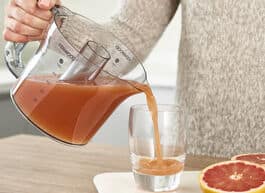 โถปั่นน้ำผลไม้